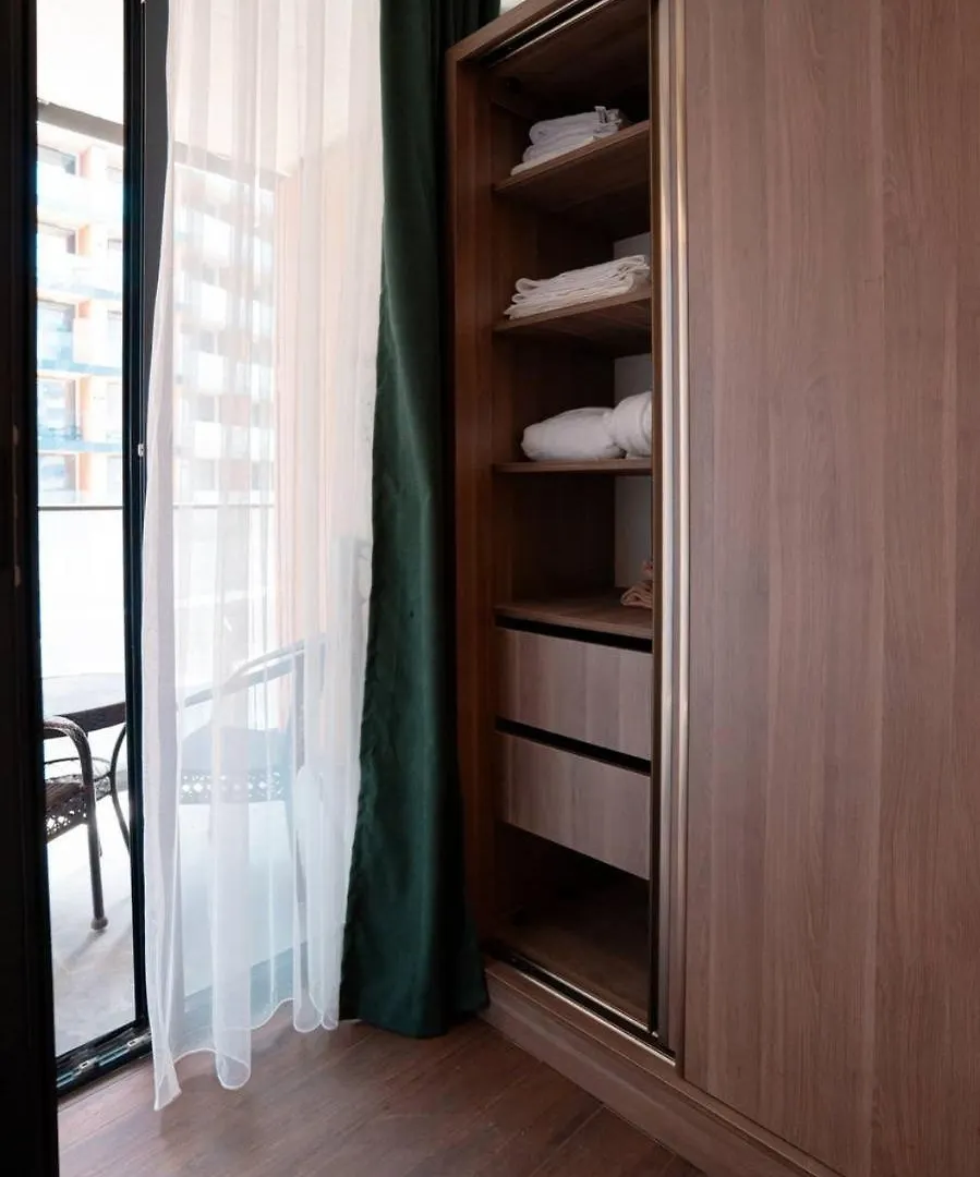 Sunset Studio Apartment Batumi 0*,